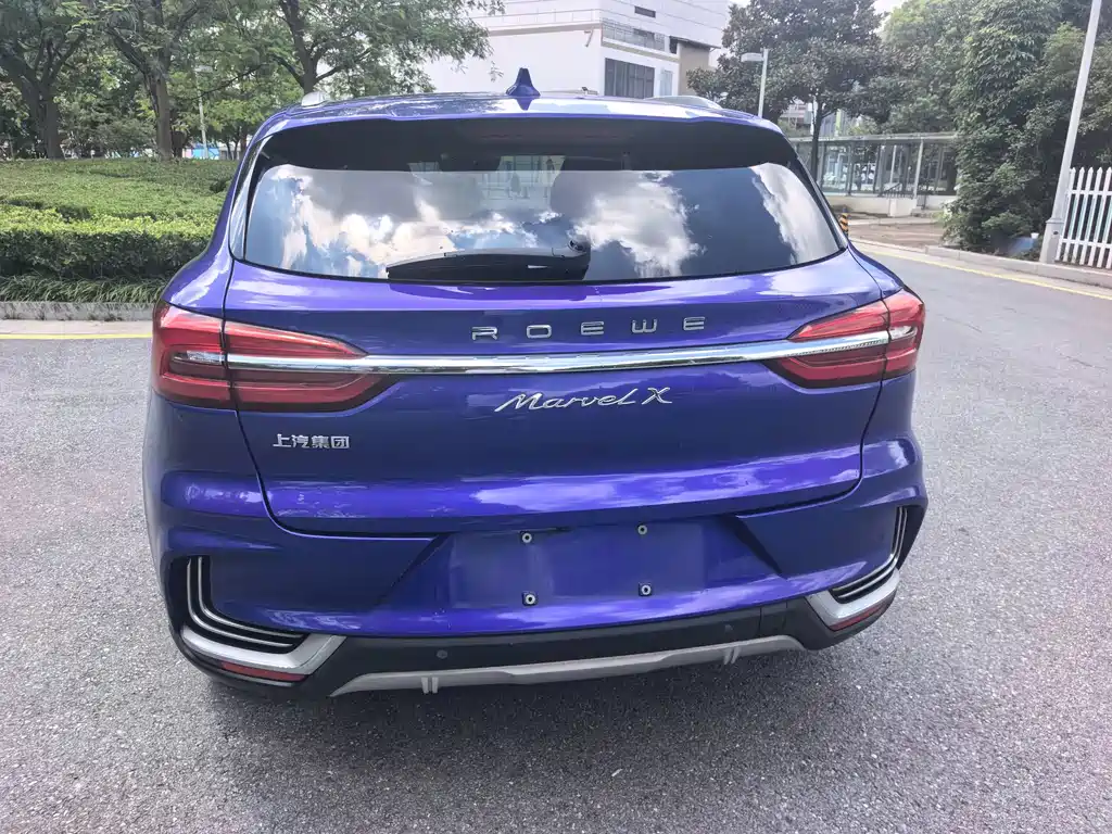 Roewe MARVEL X — миниатюра 5