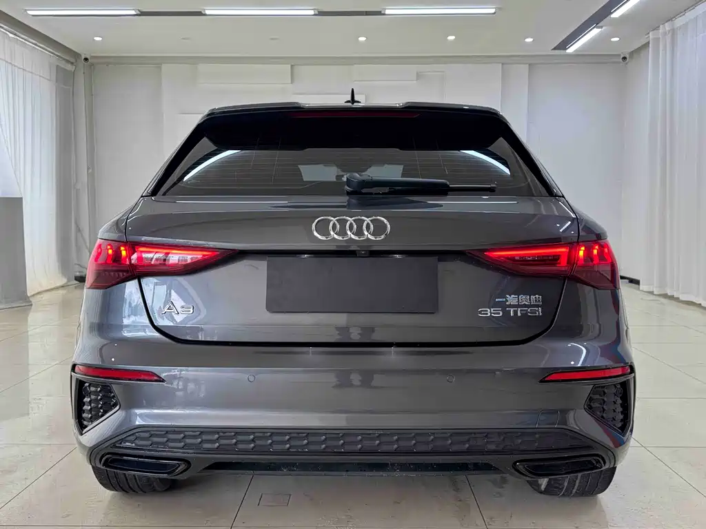 Audi A3 2022 Sportback 35 TFSI Fashion Sport