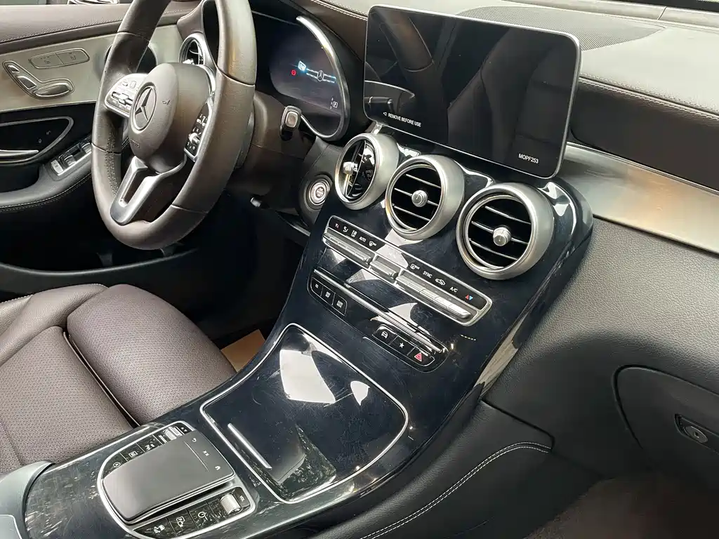 Mercedes-Benz GLC — миниатюра 7