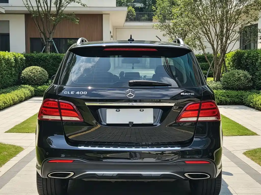 Mercedes-Benz GLE (Import) — миниатюра 5