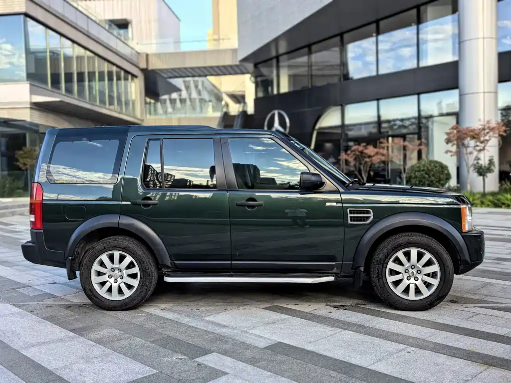 Land Rover Discovery — миниатюра 4
