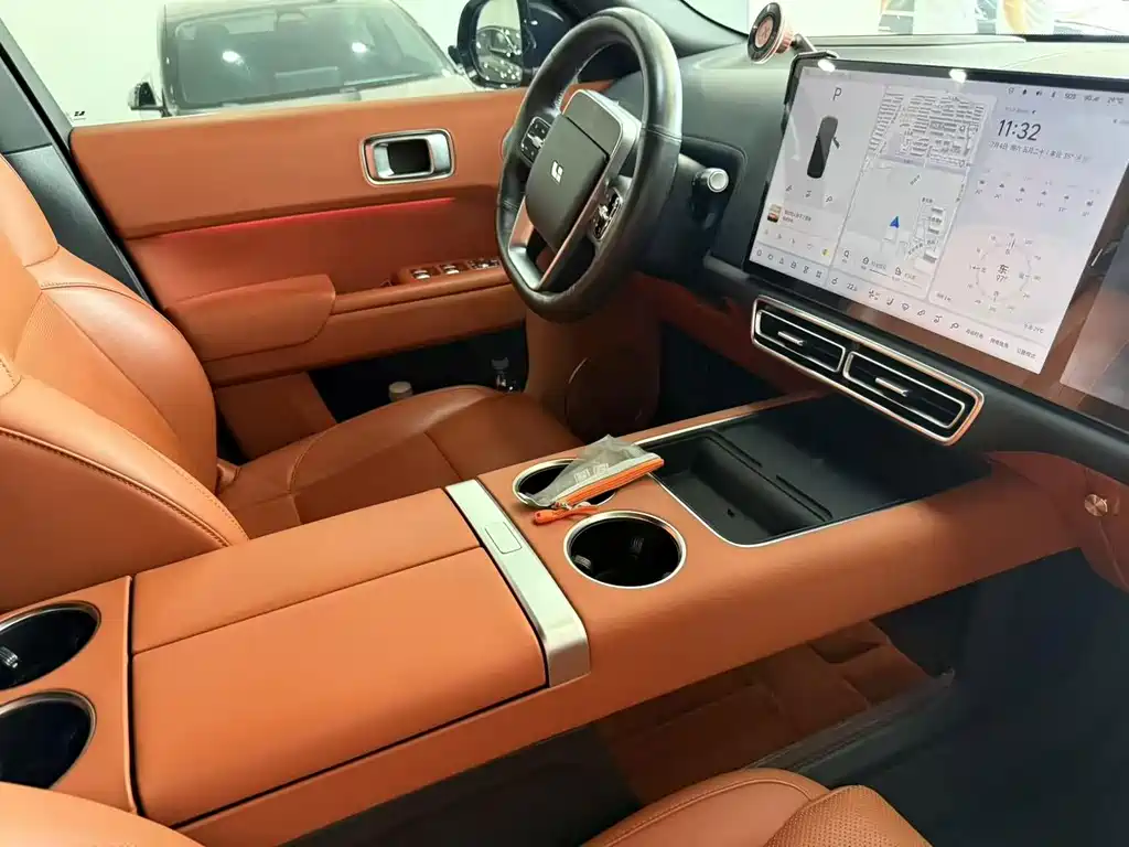 Li Auto Li L8 — миниатюра 12
