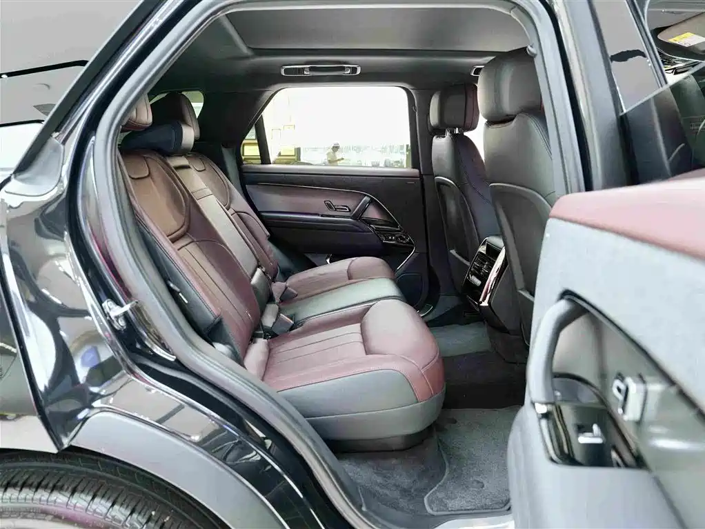 Land Rover Sport — миниатюра 13