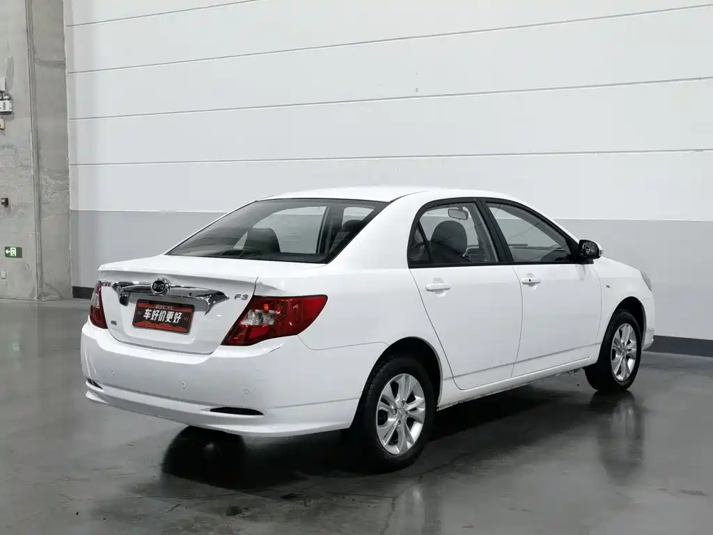 BYD F3 — миниатюра 2