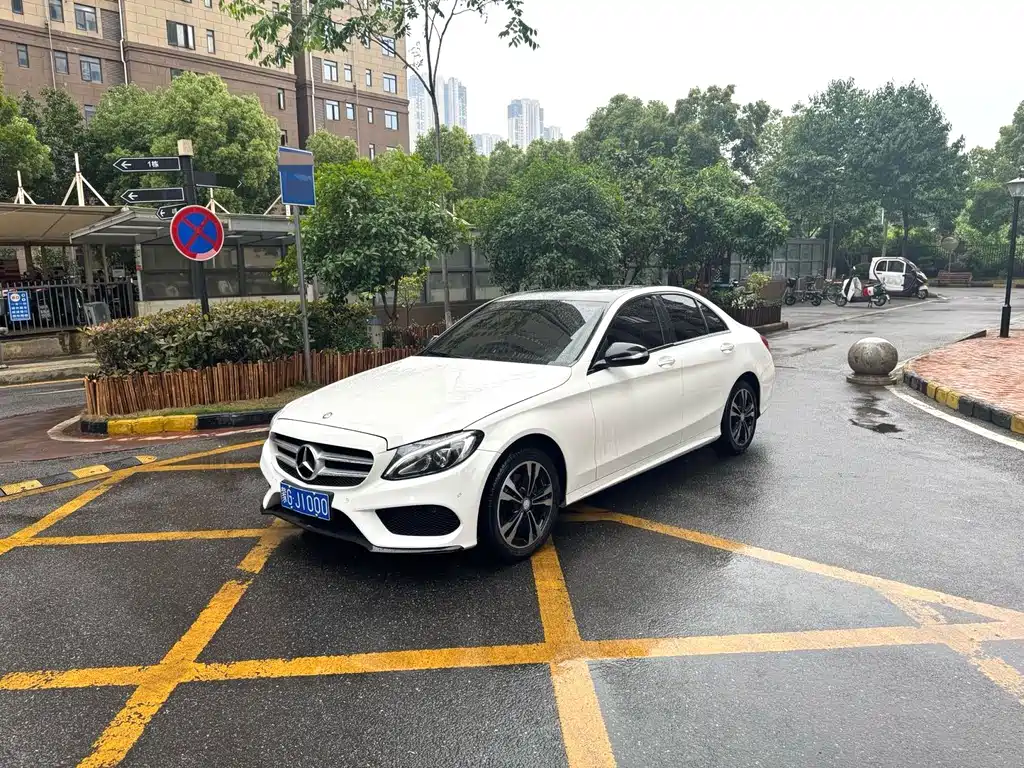 Mercedes-Benz C-Class 2016