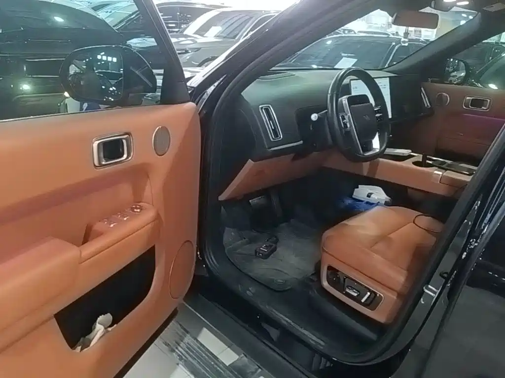 Li Auto Li L9 — миниатюра 16