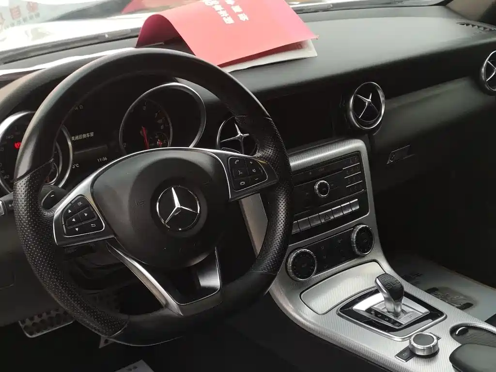 Mercedes-Benz SLC 2016 SLC 200
