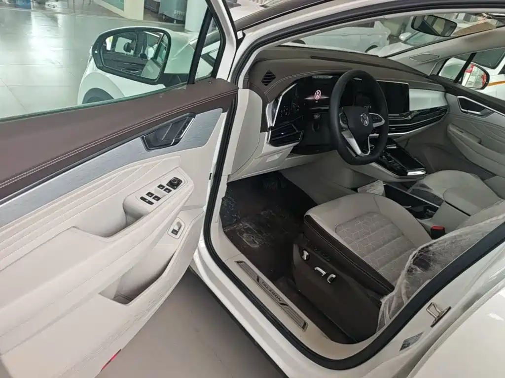 Volkswagen Talagon — миниатюра 16