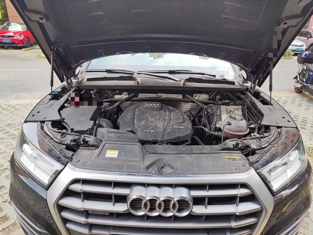 Audi Q5L — миниатюра 21