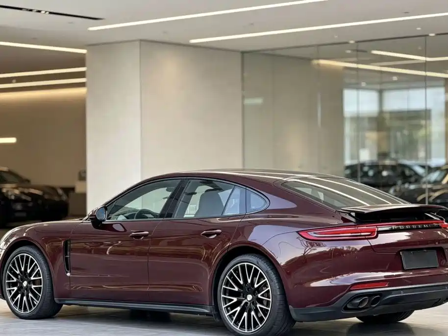Porsche Panamera — миниатюра 7