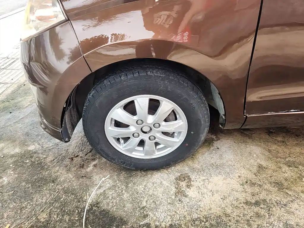 Wuling Hongguang — миниатюра 23