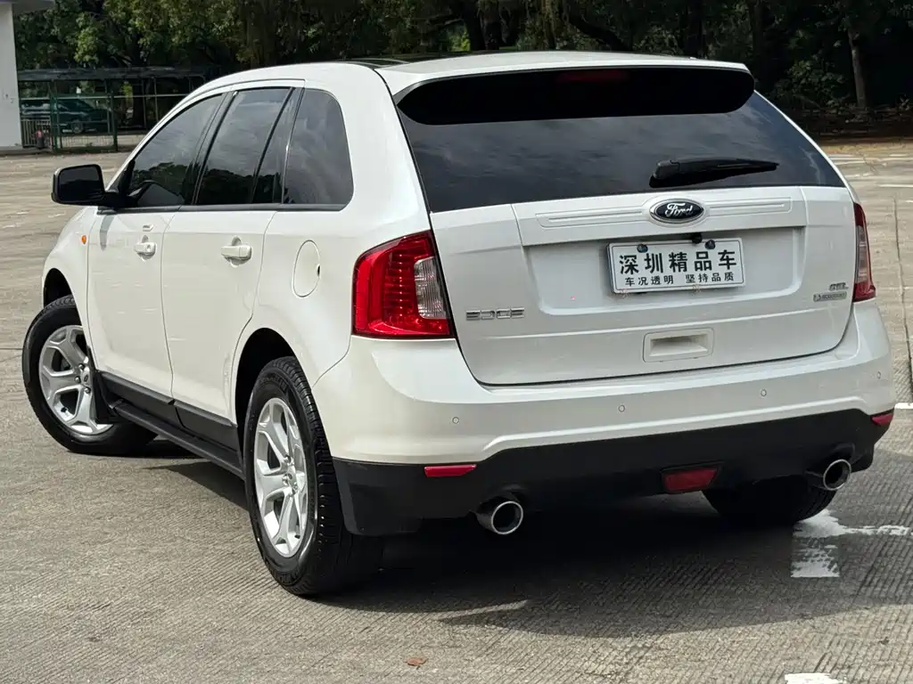 Ford Edge (Import) — миниатюра 3