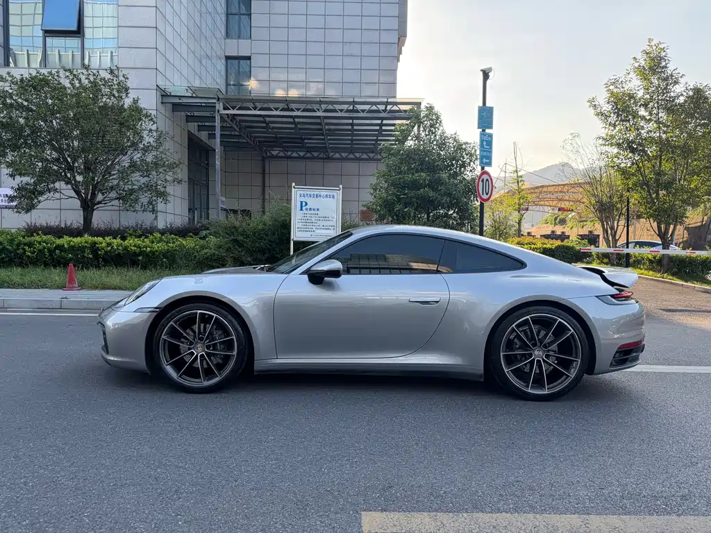 Porsche 911 — миниатюра 3