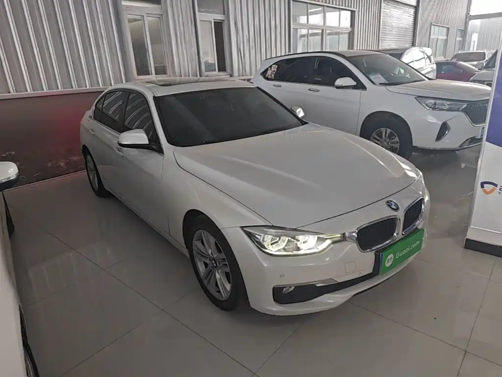 BMW 3 Series — миниатюра 4