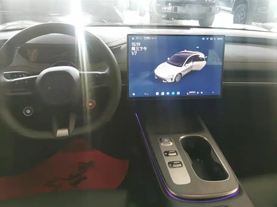 XIAOMI CAR XIAOMI SU7