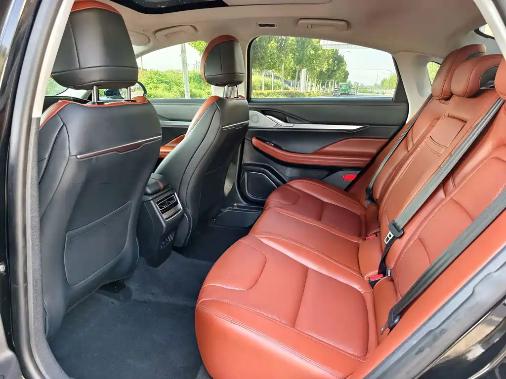 Lincoln Z — миниатюра 6