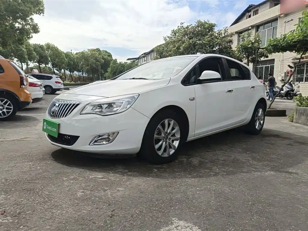 Buick Excelle 2016