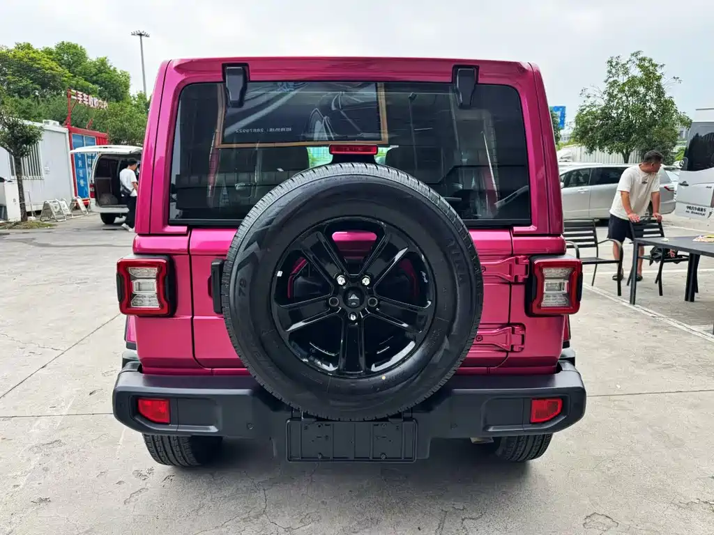 Jeep Wrangler — миниатюра 5