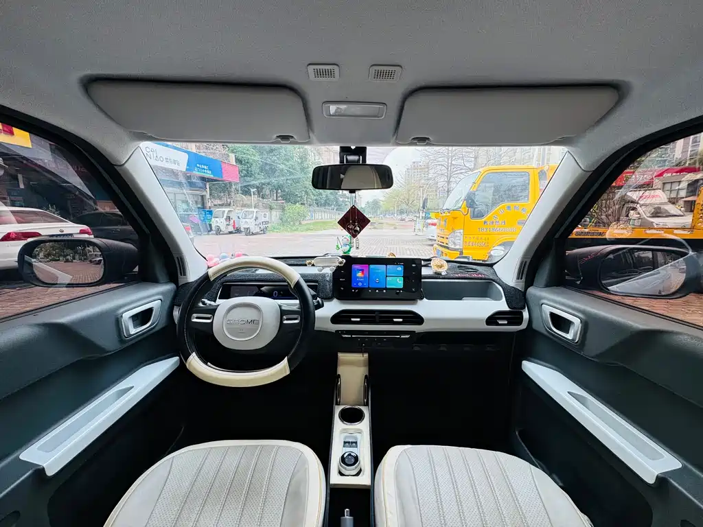 GEELY GALAXY PANDA