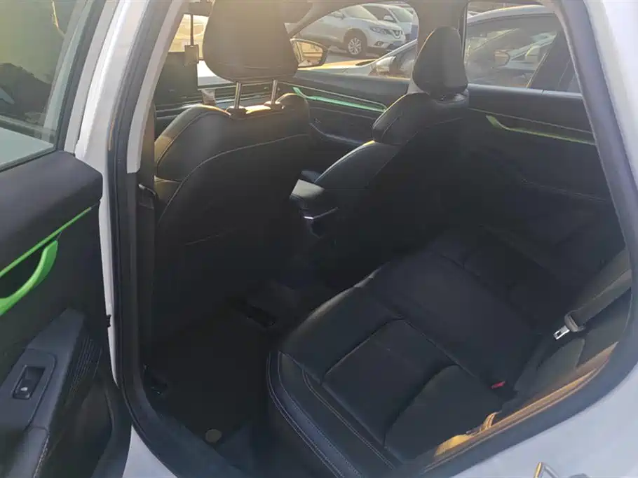 GEELY AUTOMOBILE EMGRAND