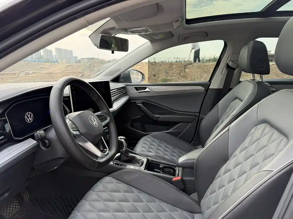 Volkswagen Sagitar — миниатюра 12