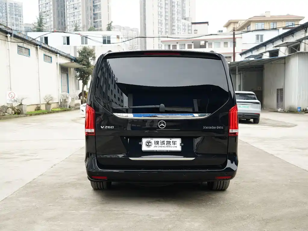 MERCEDES-BENZ V CLASS