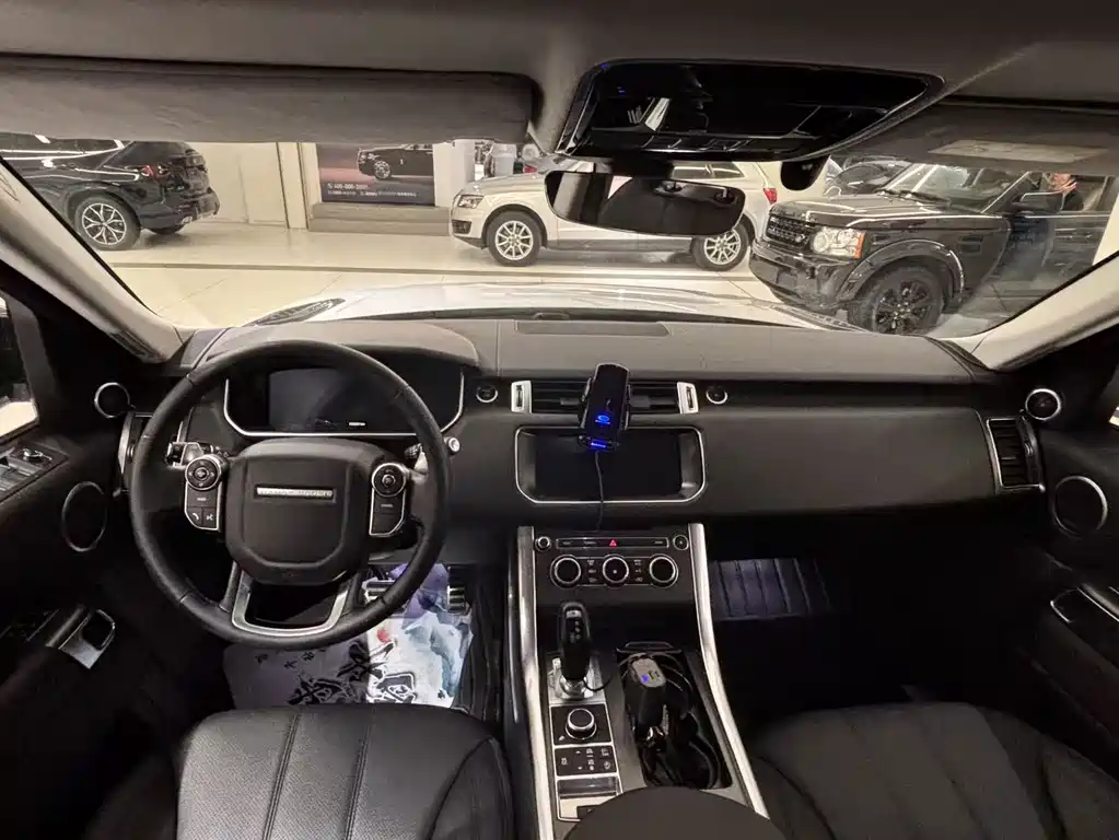 Land Rover Sport — миниатюра 13