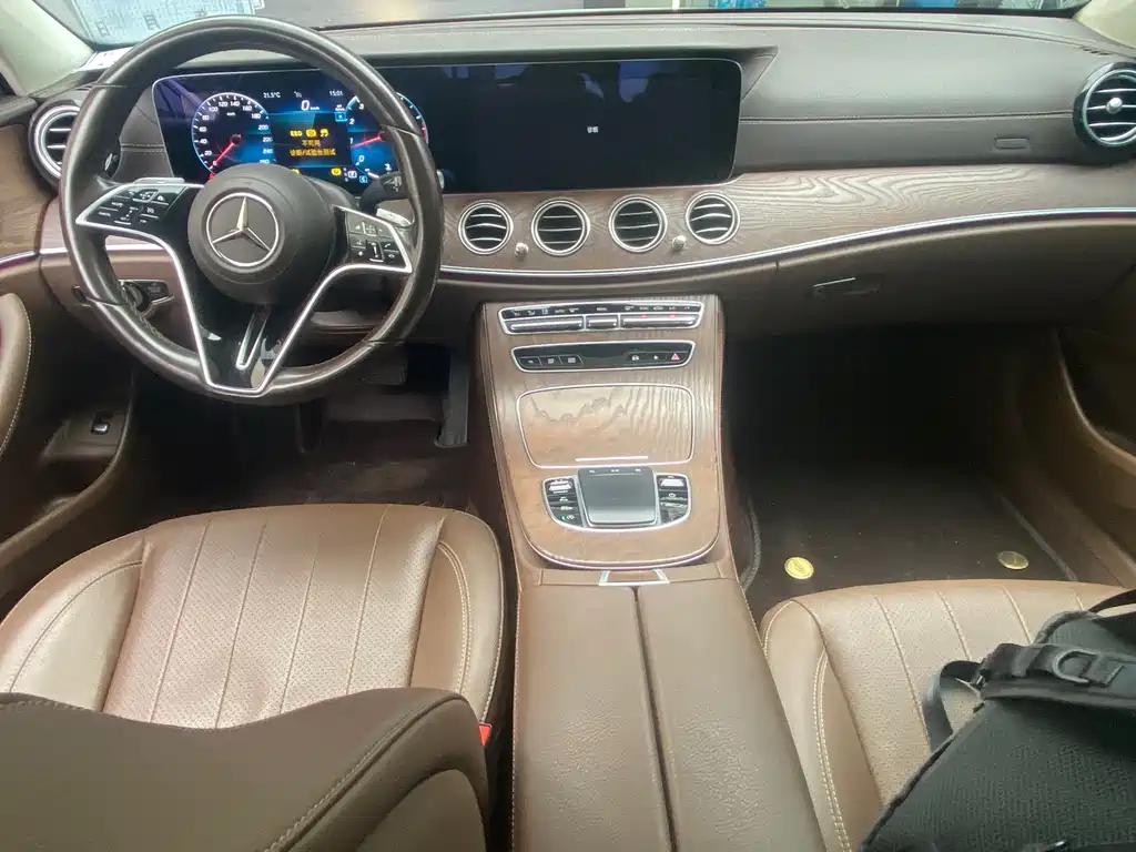 MERCEDES-BENZ  E CLASS