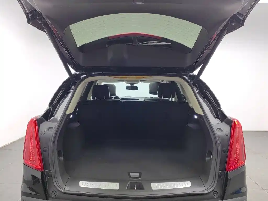 Cadillac XT5 — миниатюра 16