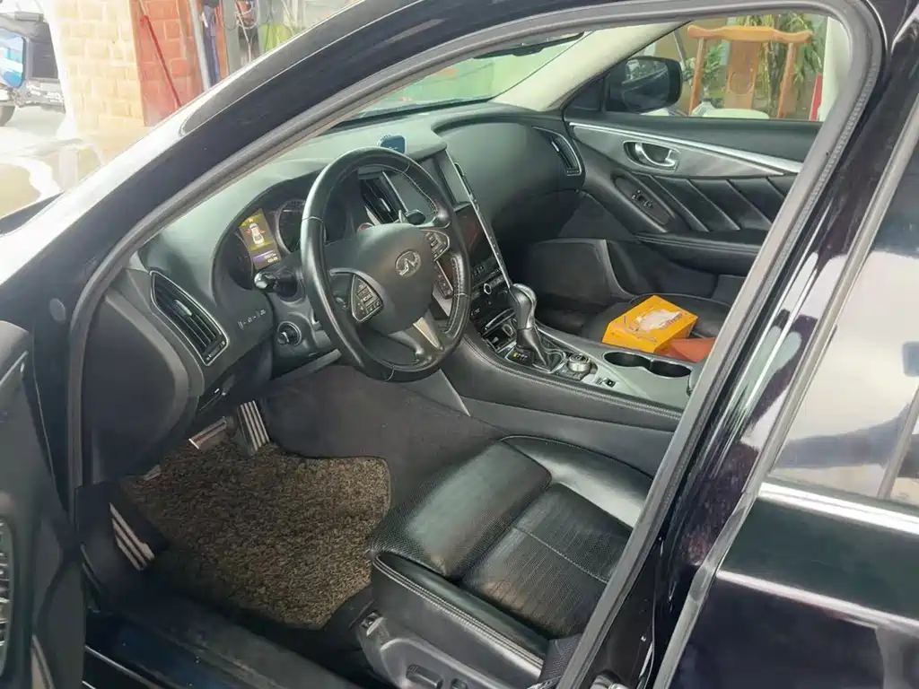 Infiniti Q50 — миниатюра 2