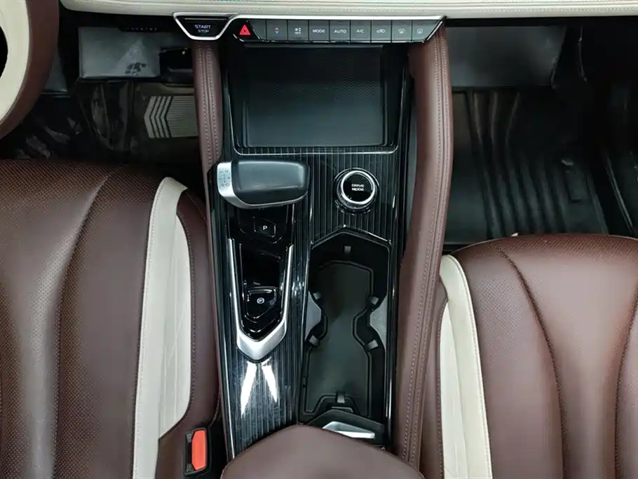 GEELY AUTOMOBILE XINGYUE L