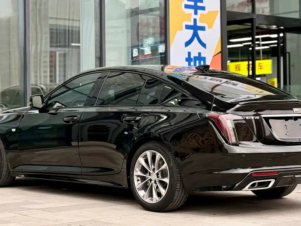 CADILLAC CT5