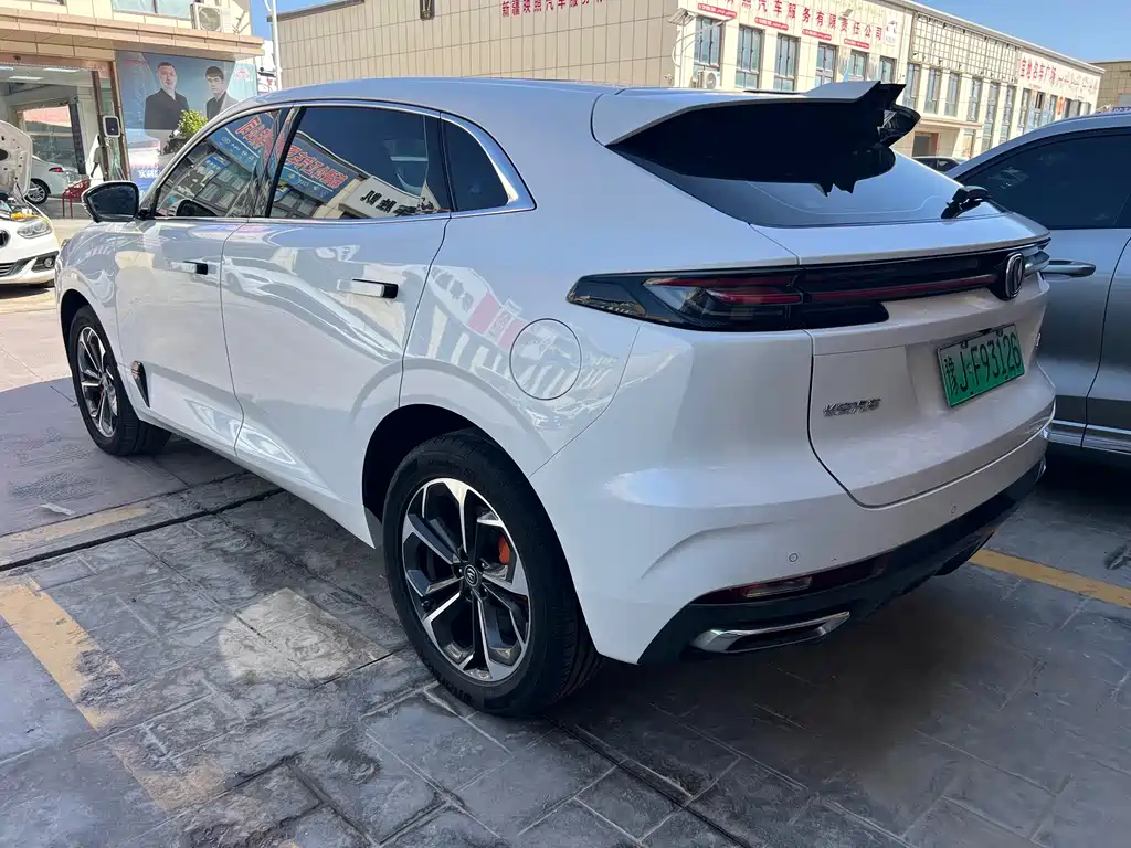 Changan UNI-K iDD — миниатюра 9
