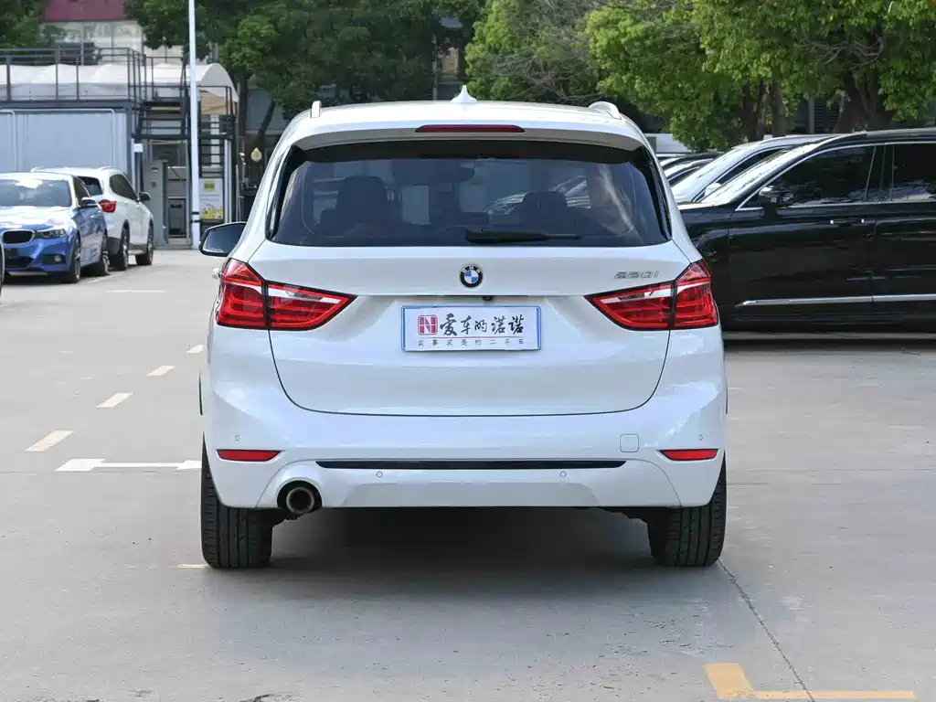 BMW 2 Series Gran Tourer — миниатюра 4