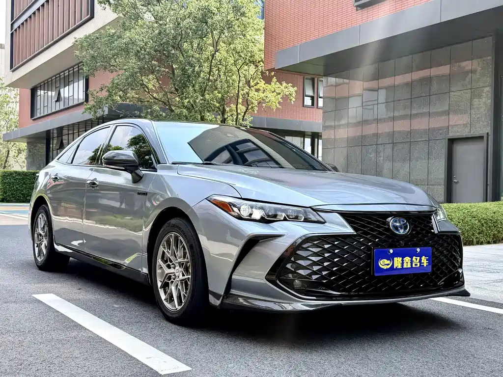 Toyota Avalon — миниатюра 3