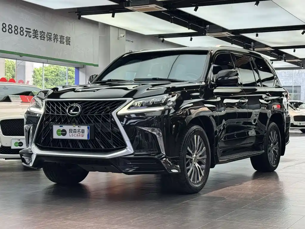 Купить Lexus LX