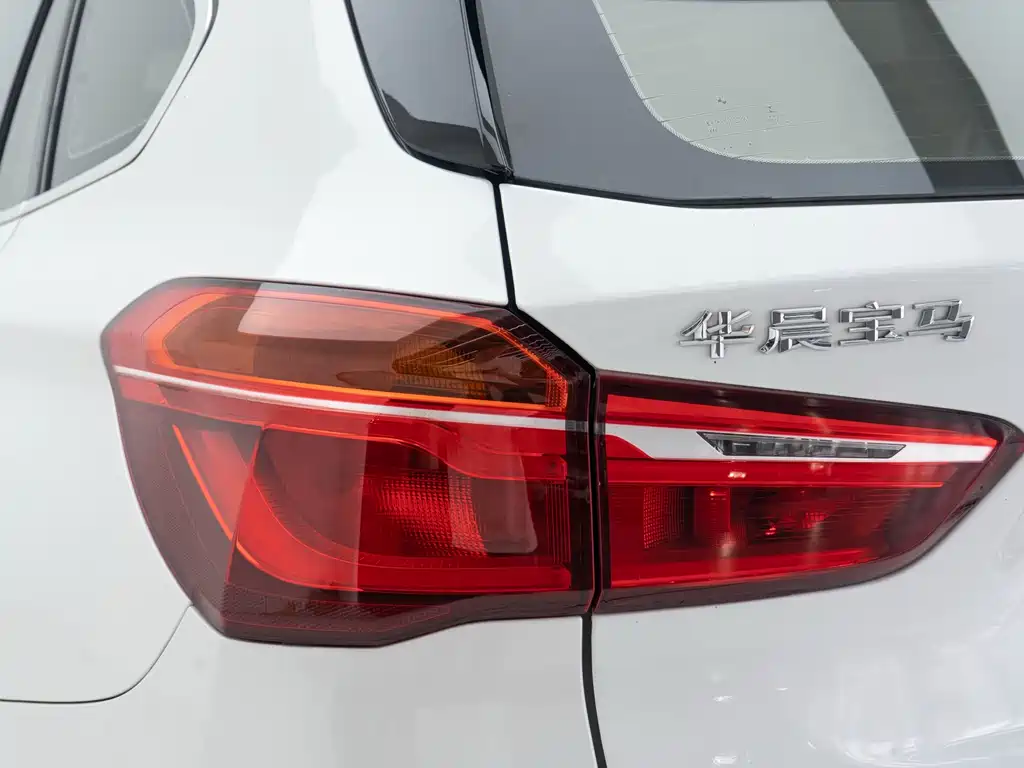 BMW X1 sDrive20Li Leading Type, фото 18