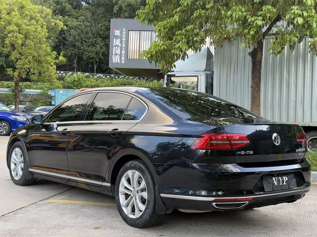 Volkswagen Magotan 2017 330TSI DSG Luxury