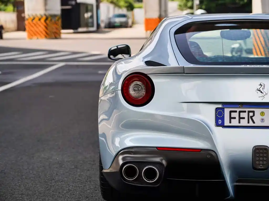 Ferrari F12berlinetta — миниатюра 23