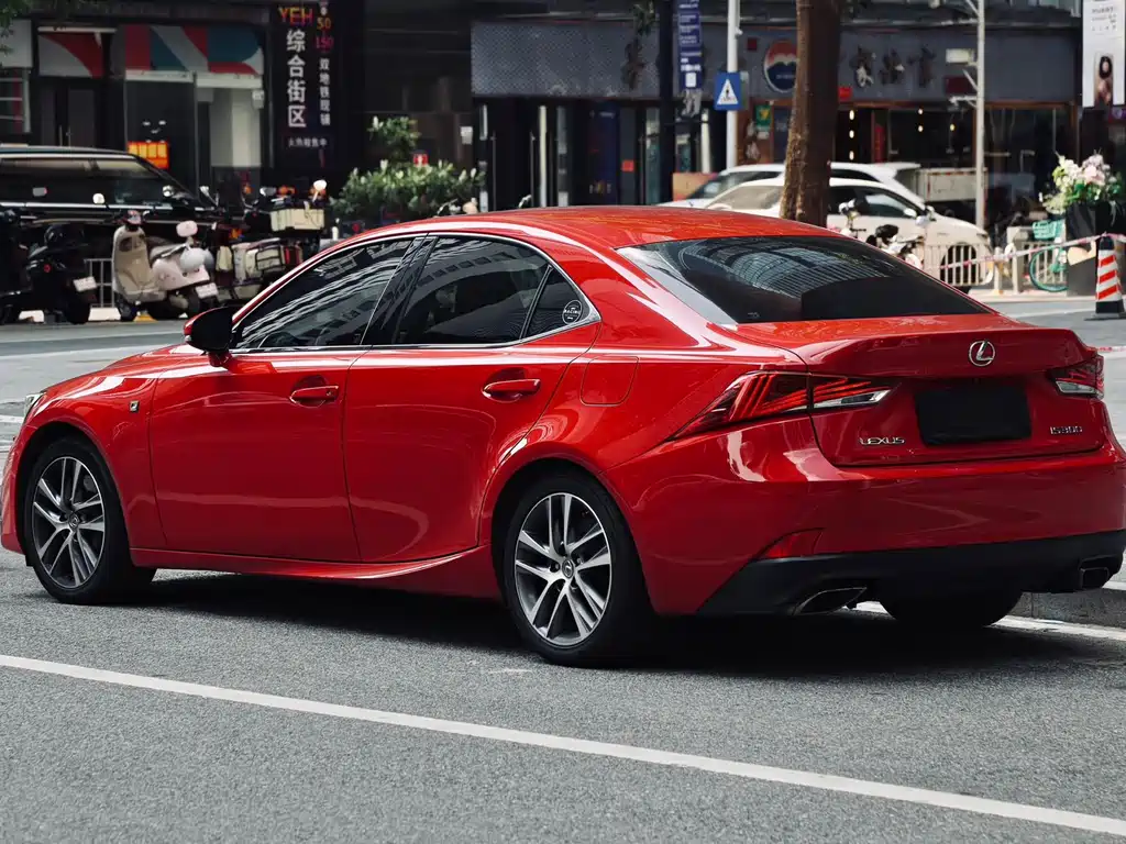 Lexus IS 2017 300 F SPORT