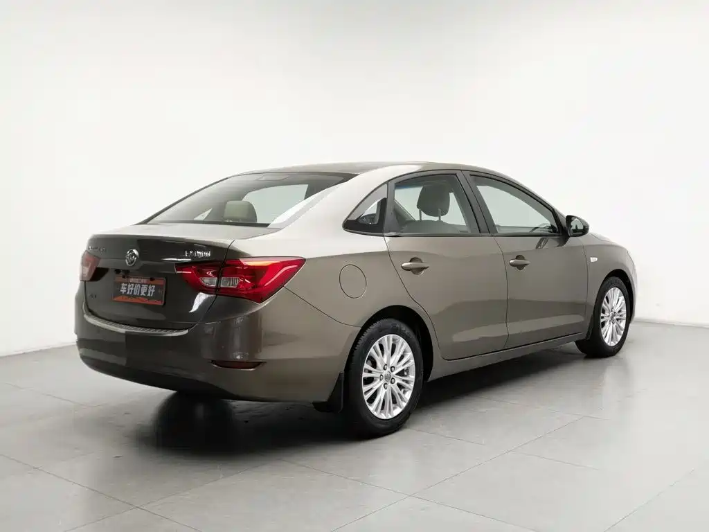 Buick Excelle — миниатюра 2