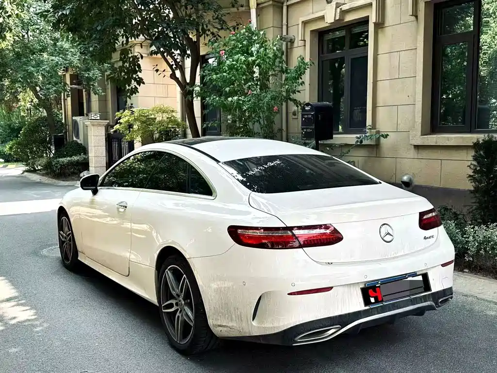 Mercedes-Benz E-Class (Import) — миниатюра 9
