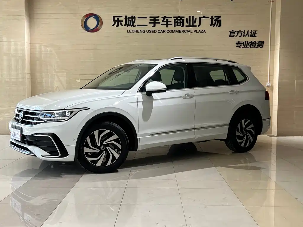 Volkswagen Tiguan L 2024