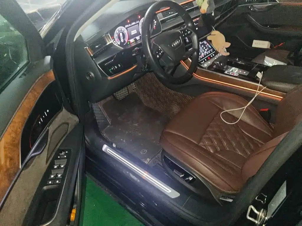Audi A8 — миниатюра 14