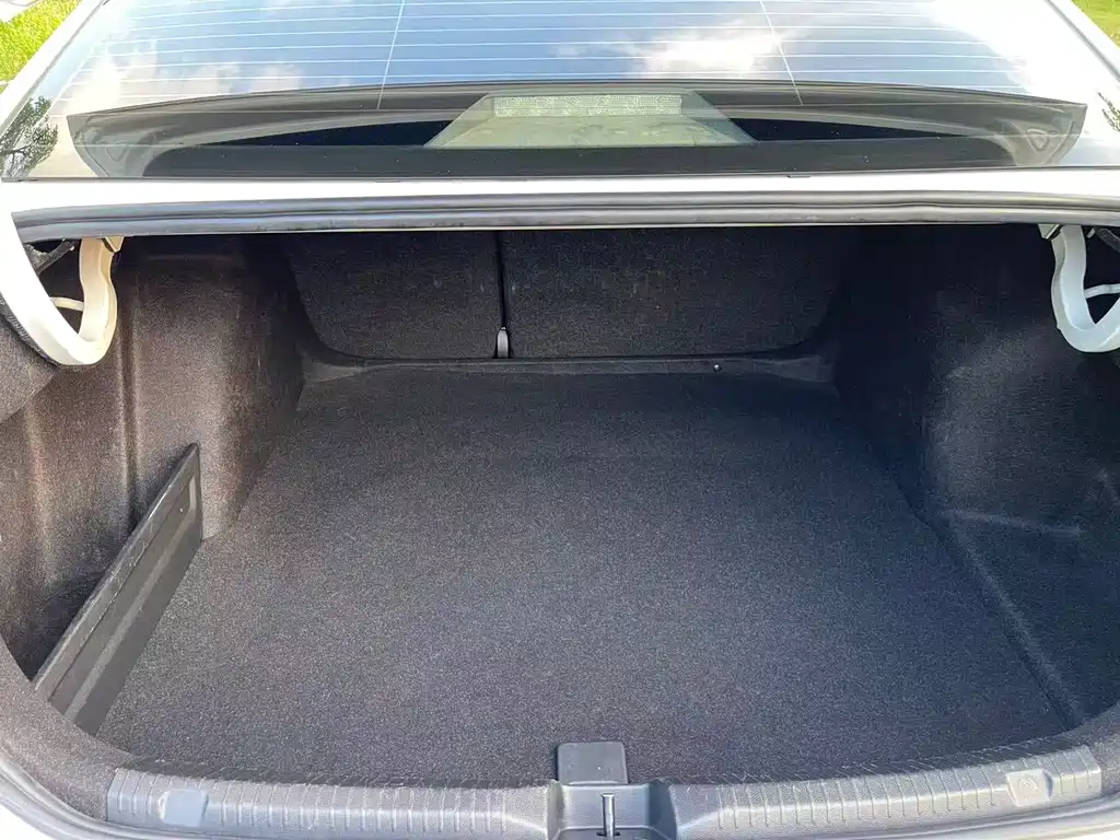 Volkswagen Bora — миниатюра 13