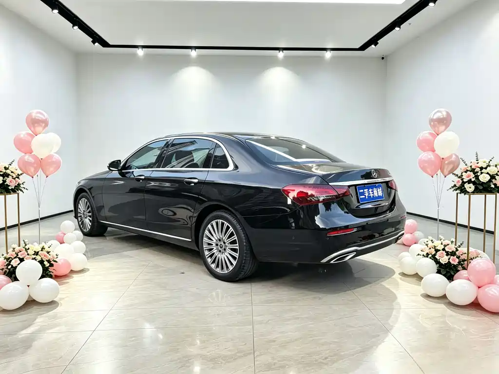 Mercedes-Benz E-Class E 2020 E 300 L Fashion
