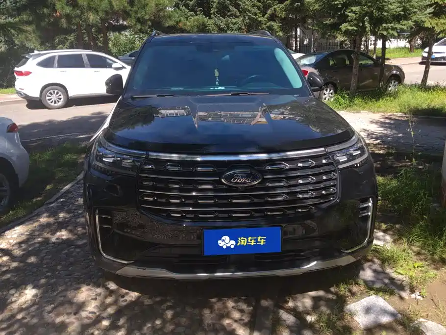 Ford Explorer — миниатюра 2