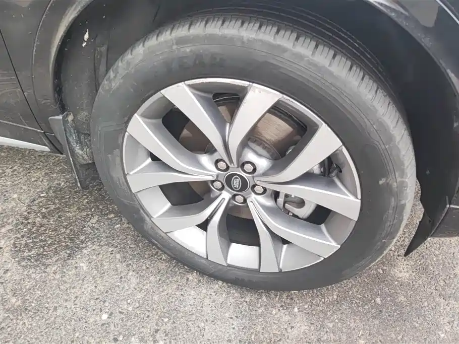 LAND ROVER DISCOVER SPORTS