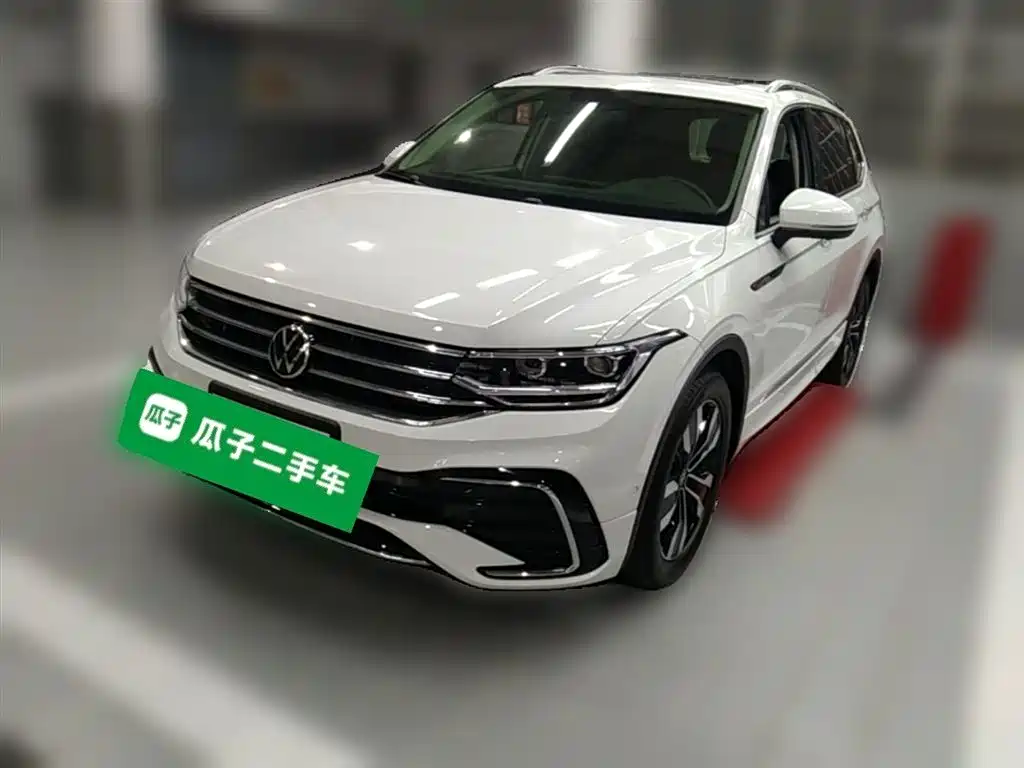 Volkswagen Tiguan L 2024