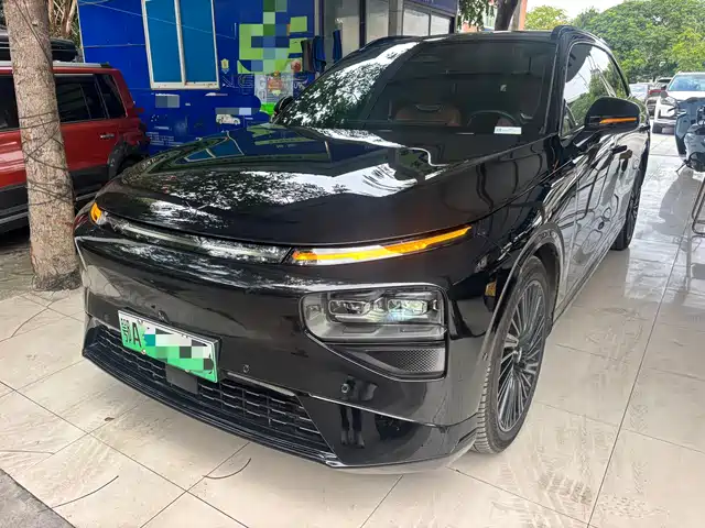 2025 Xpeng G9